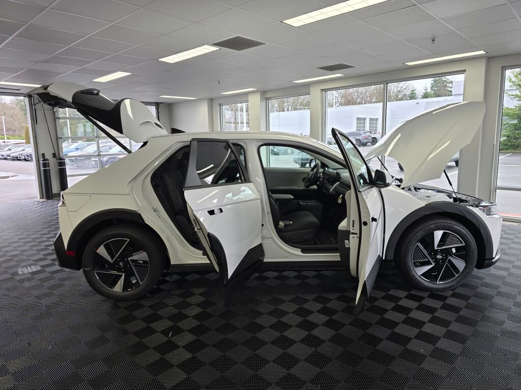 New 2026 Hyundai Ioniq 5 SEL image 18