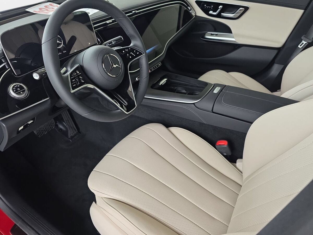 New 2026 Mercedes-Benz E 350 4MATIC Sedan image 16