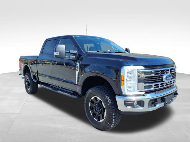 Certified 2025 Ford F350 XLT w/ Tremor Off-Road Package AWD/4WD image 19