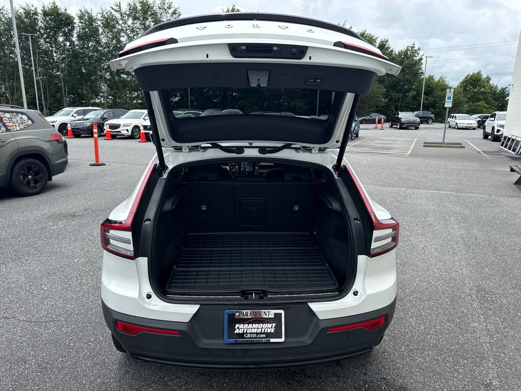 Used 2023 Volvo C40 P8 Recharge Ultimate w/ Protection Package Premier AWD/4WD image 10