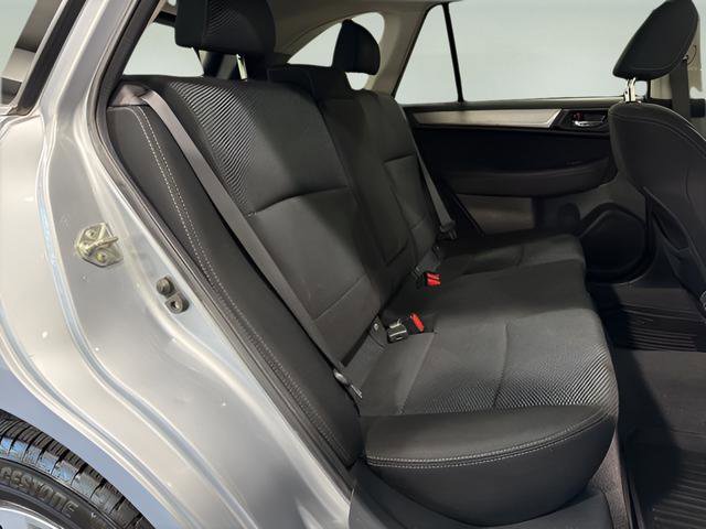 Used 2019 Subaru Outback 2.5i Premium w/ Popular Package #2 AWD/4WD image 32
