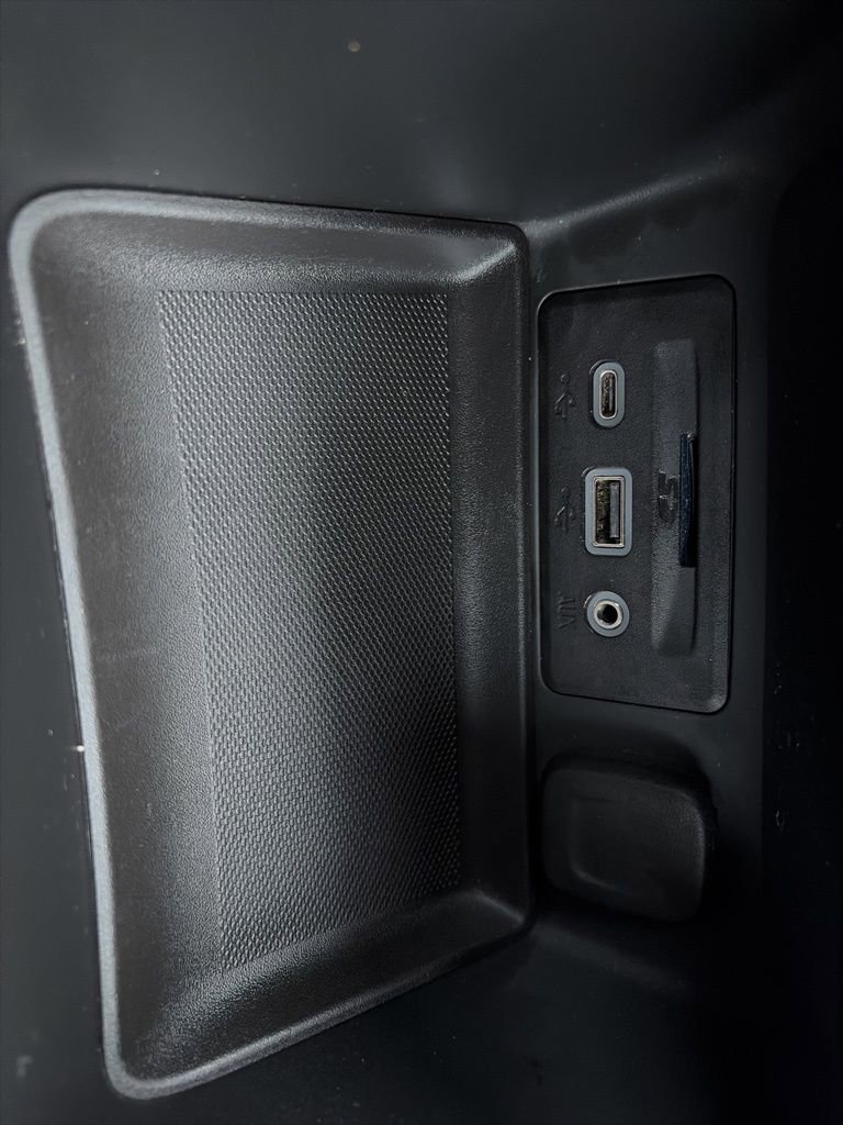 Certified 2021 GMC Terrain SLT image 31