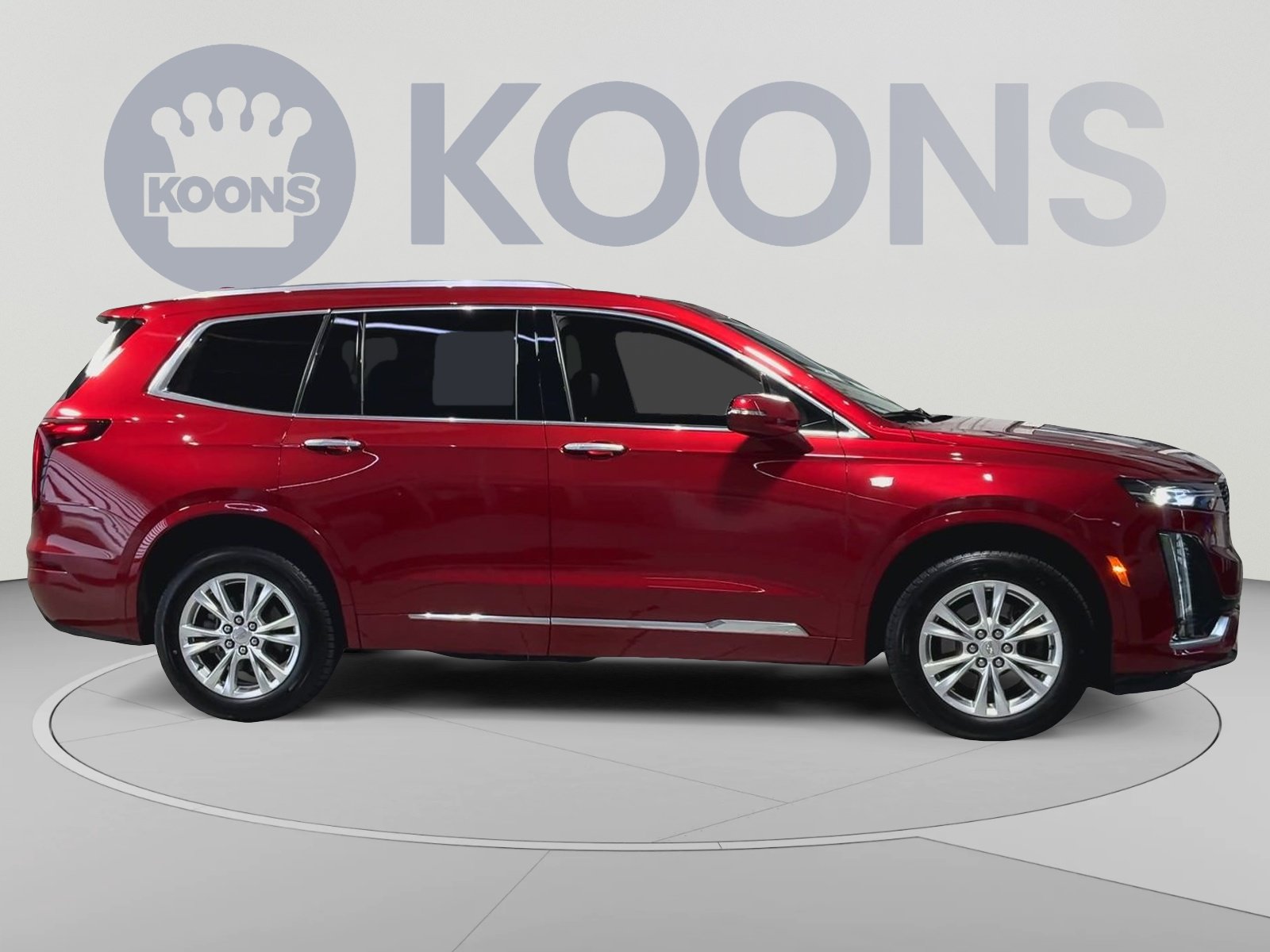 Used 2024 Cadillac XT6 Luxury w/ LPO, Floor Liner Package AWD/4WD image 4