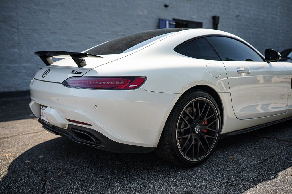 Used 2018 Mercedes-Benz AMG GT S image 15