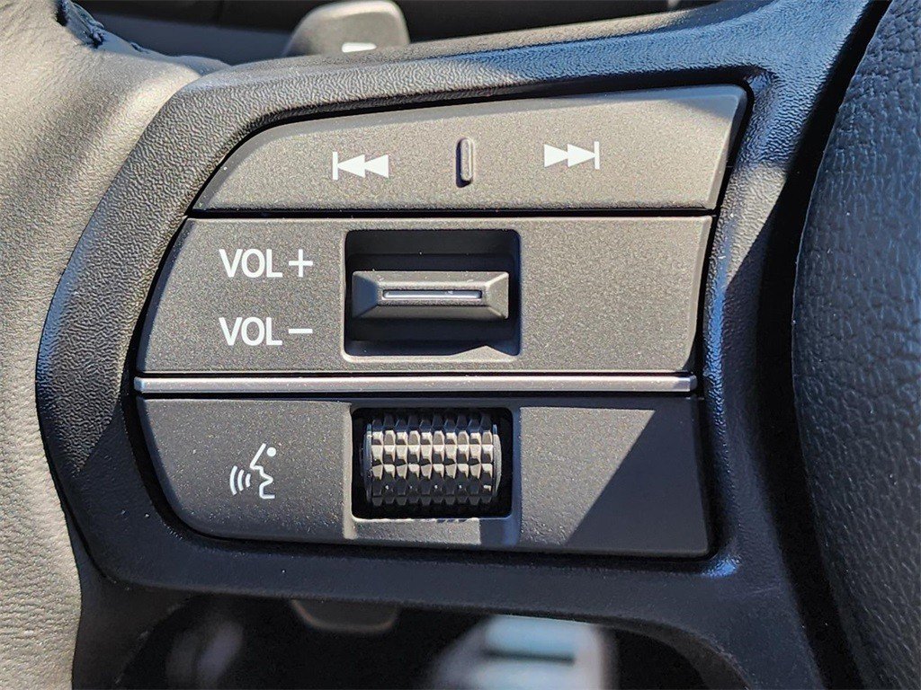 Used 2024 Honda Accord Sport image 32
