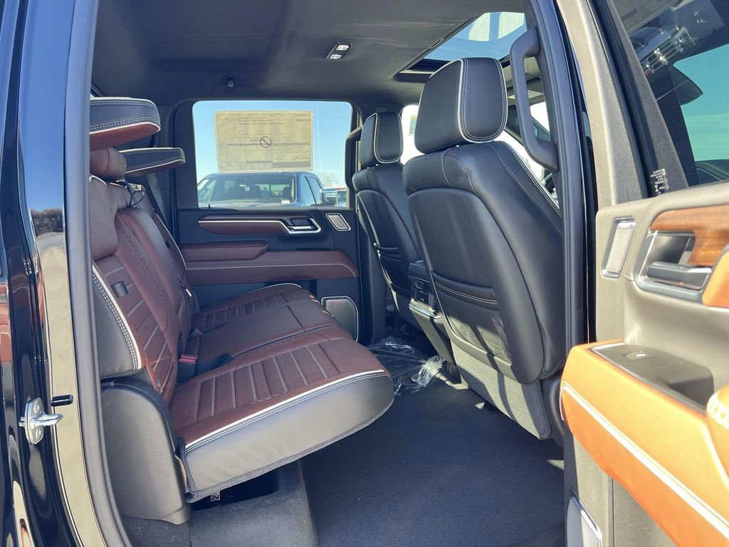 New 2026 GMC Sierra 3500 Denali Ultimate image 32