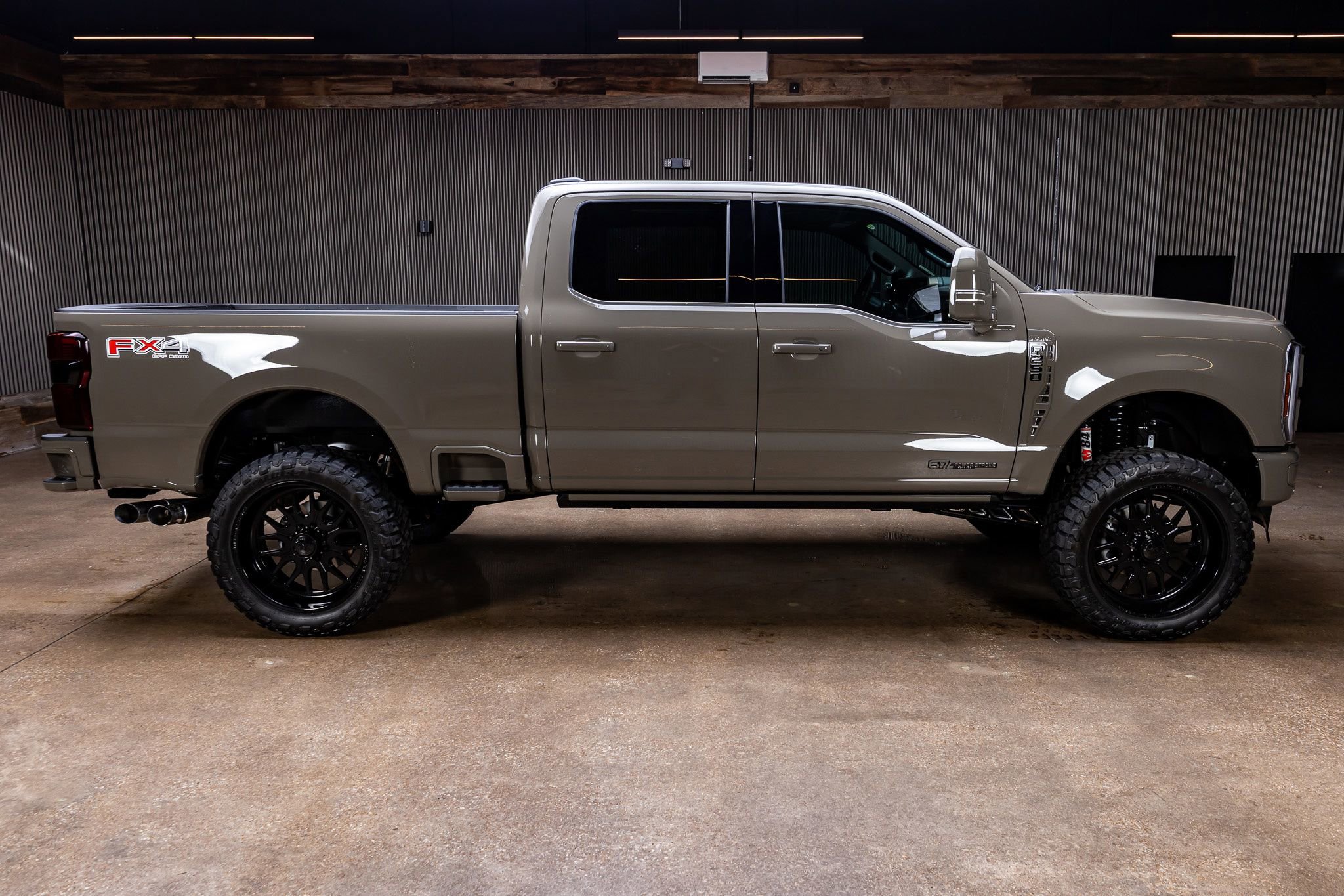 Used 2026 Ford F250 King Ranch w/ Chrome Package image 11