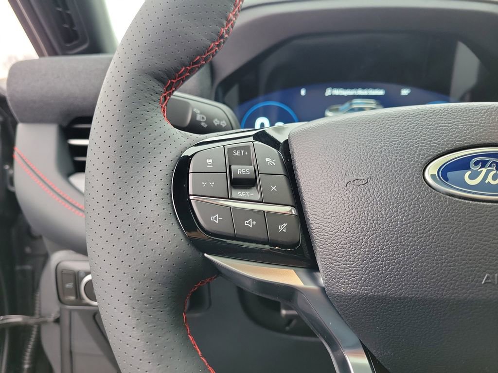 New 2026 Ford Explorer ST-Line w/ ST-Line Street Pack image 23