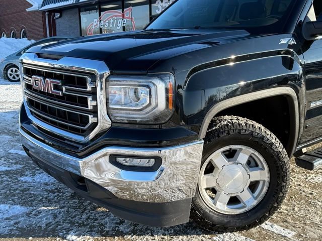 Used 2018 GMC Sierra 1500 SLE w/ SLE Value Package image 19