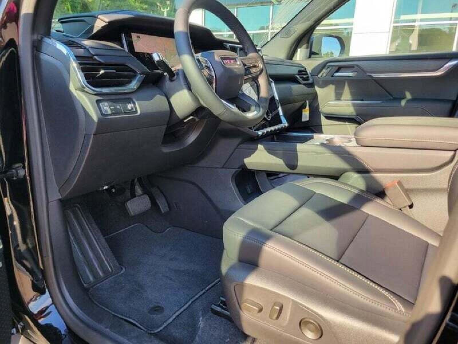 New 2026 GMC Acadia Elevation w/ Black Edition FWD image 20