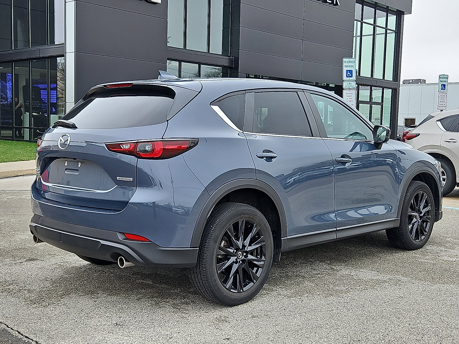 Used 2023 MAZDA CX-5 Carbon Edition image 6