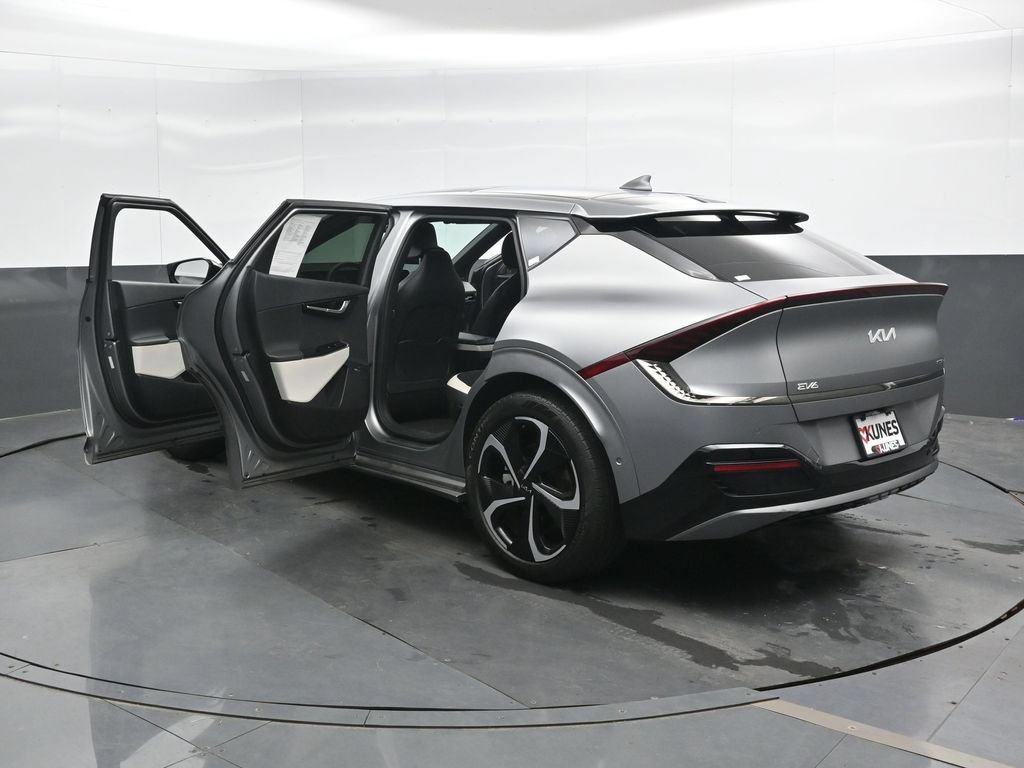 Used 2022 Kia EV6 GT-Line w/ GT-Line Suede Seat Package AWD/4WD image 47