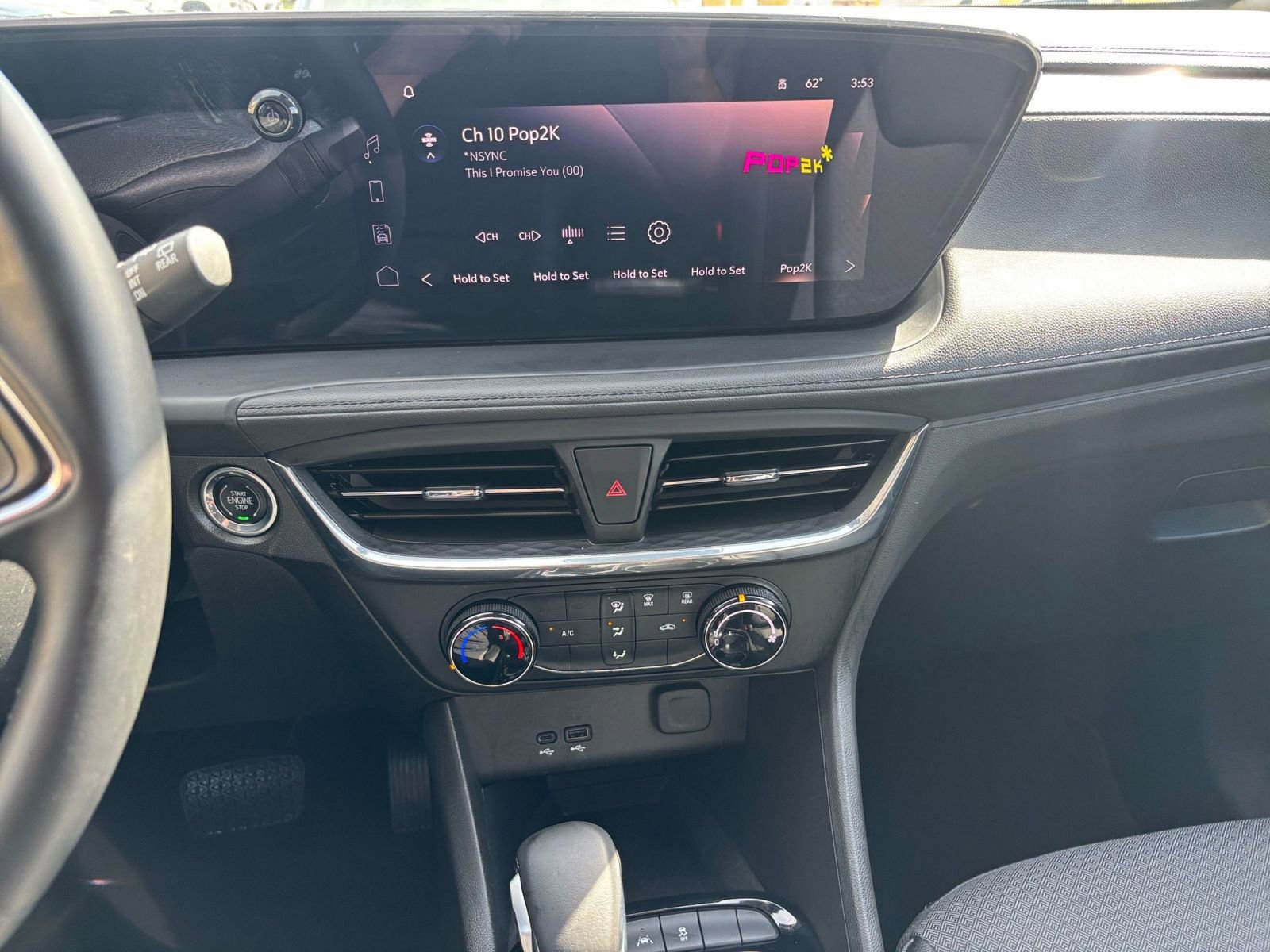 Used 2025 Buick Encore GX Preferred image 17