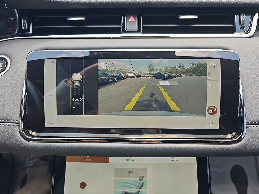 Used 2023 Land Rover Range Rover Evoque R-Dynamic SE image 27