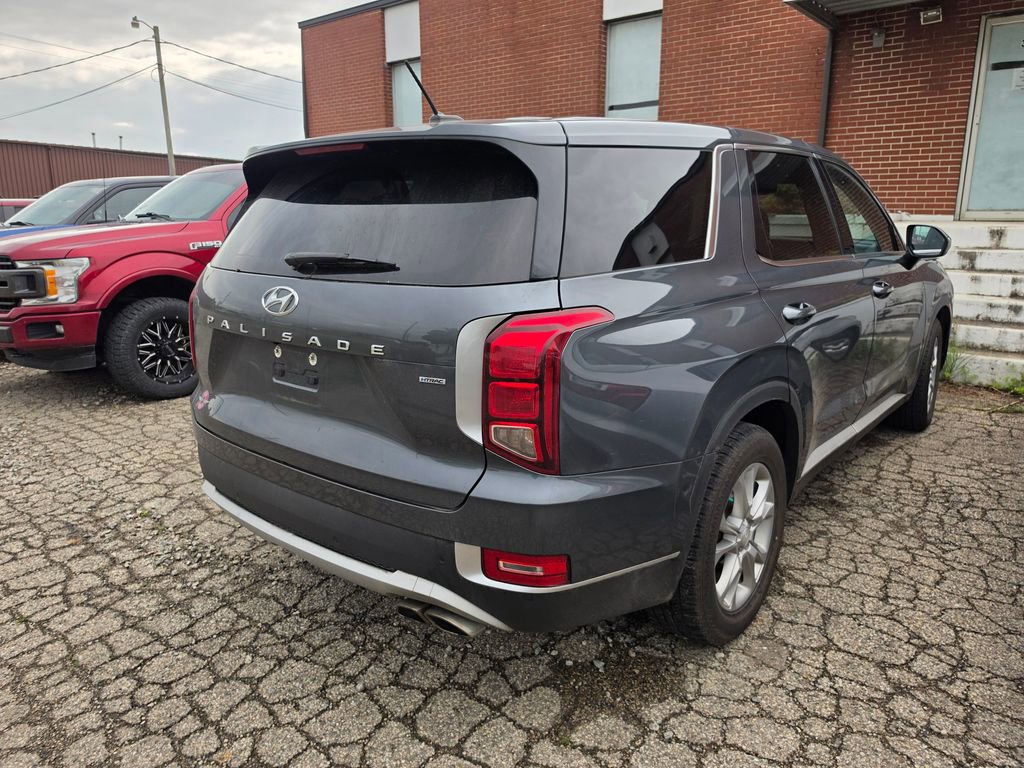 Used 2022 Hyundai Palisade SE AWD/4WD image 2