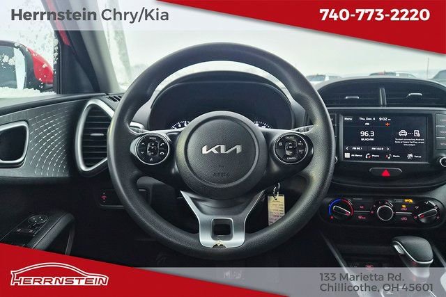 Used 2022 Kia Soul LX image 9