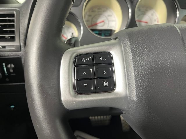 Used 2014 Dodge Challenger R/T Plus RWD image 19