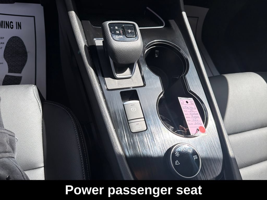Used 2025 Nissan Rogue SL w/ SL Premium Package AWD/4WD image 28