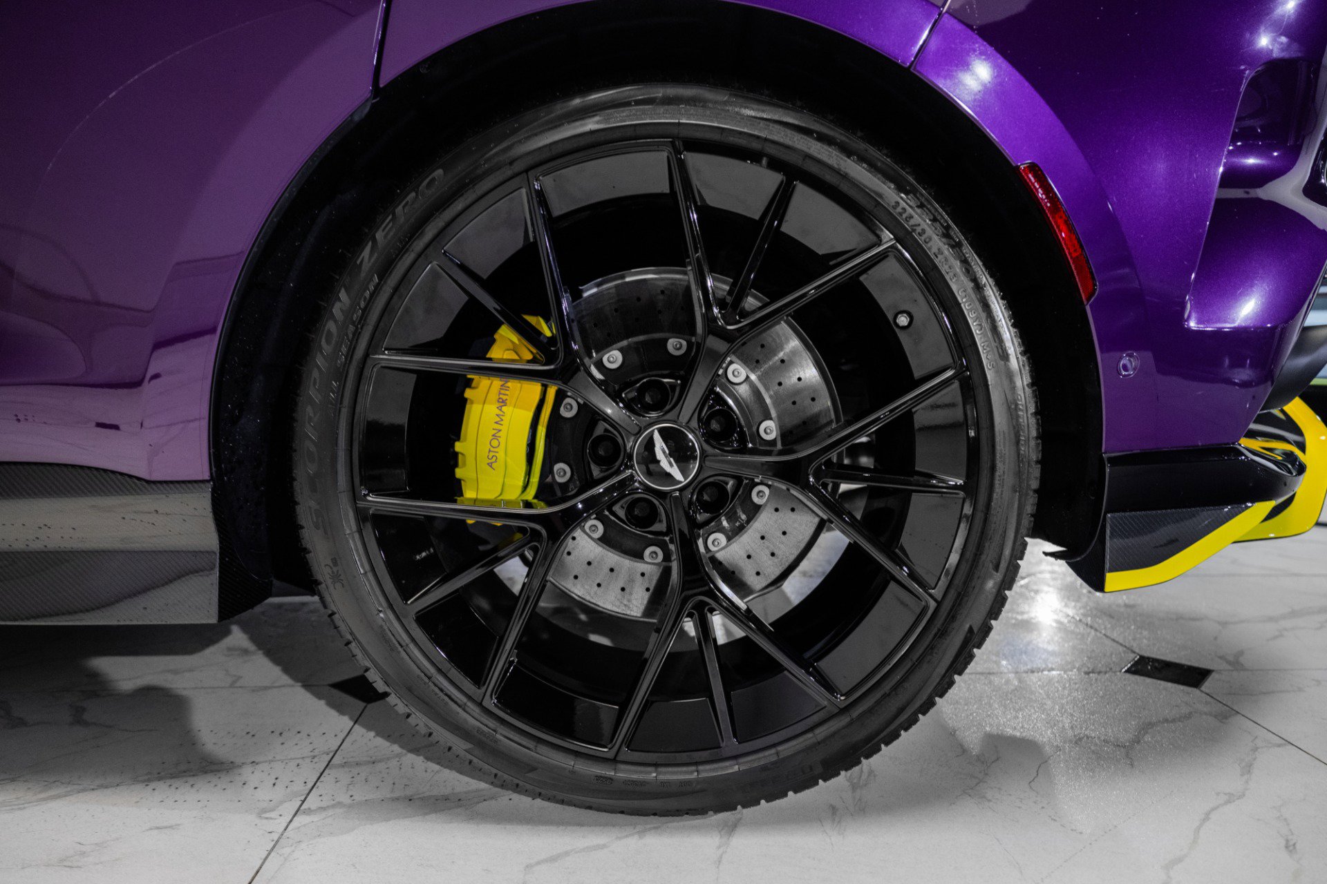 Used 2024 Aston Martin DBX 707 image 44