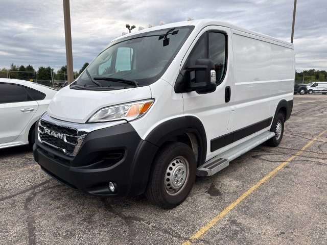 Used 2025 RAM ProMaster 2500 w/ U-Haul Equipment Group FWD image 6