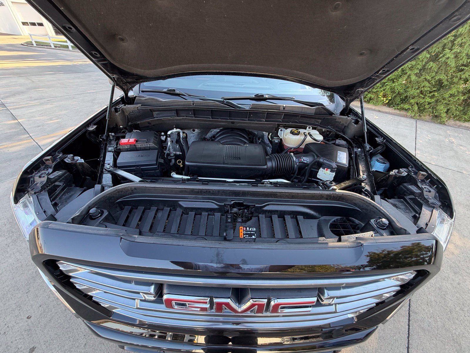 Used 2019 GMC Sierra 1500 AT4 w/ AT4 Premium Package AWD/4WD image 28