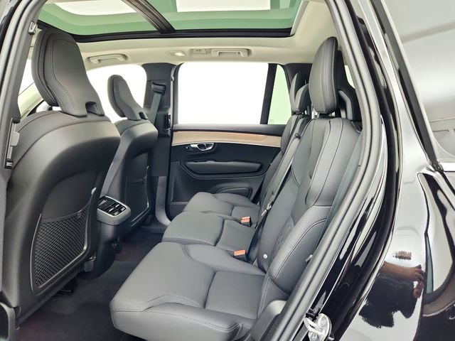 New 2025 Volvo XC90 B6 Plus w/ Protection Package Premier image 28