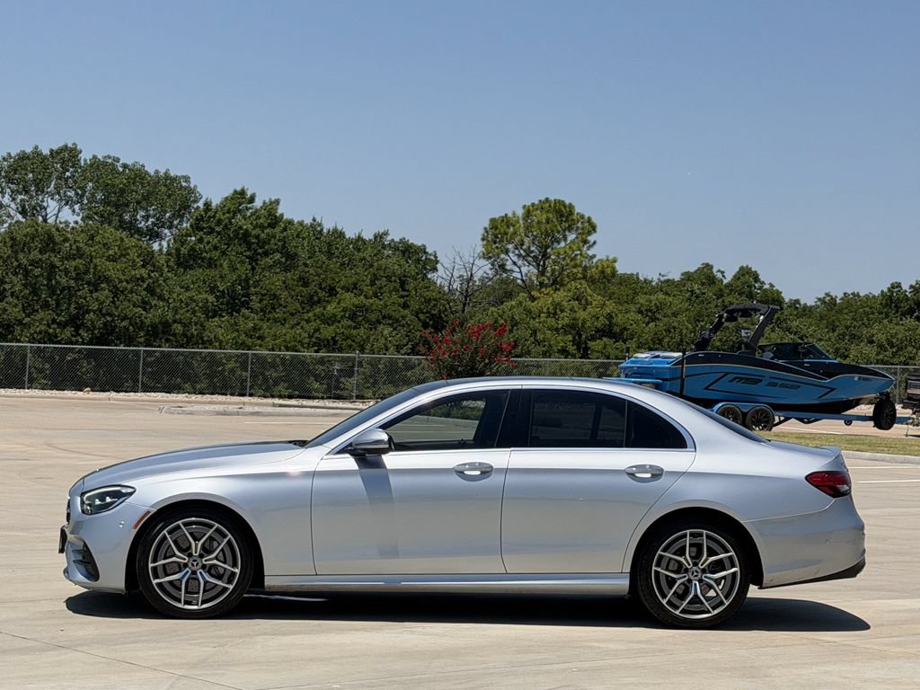Used 2021 Mercedes-Benz E 350 4MATIC Sedan image 3