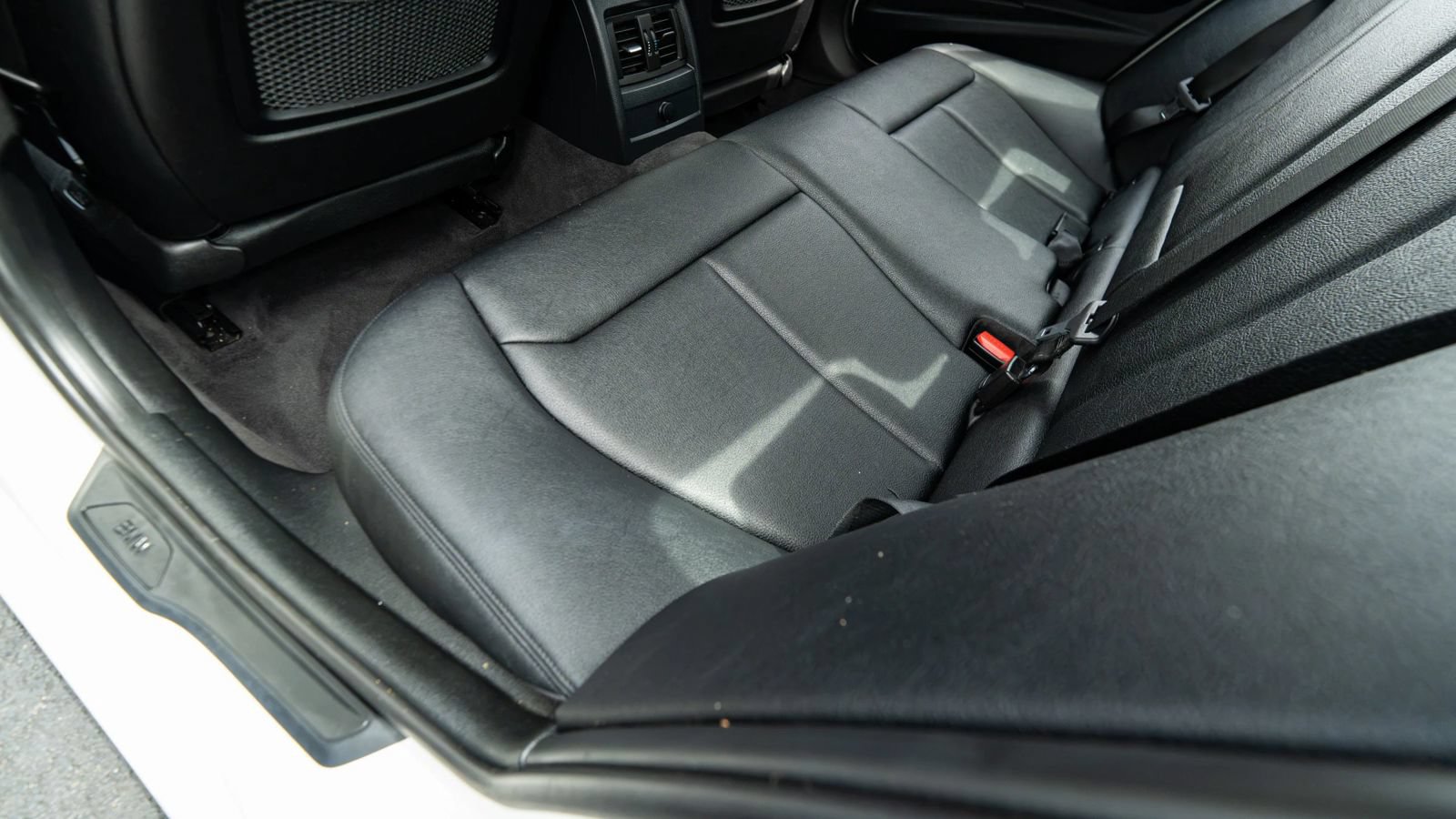 Used 2013 BMW 328i xDrive Sedan AWD/4WD image 24