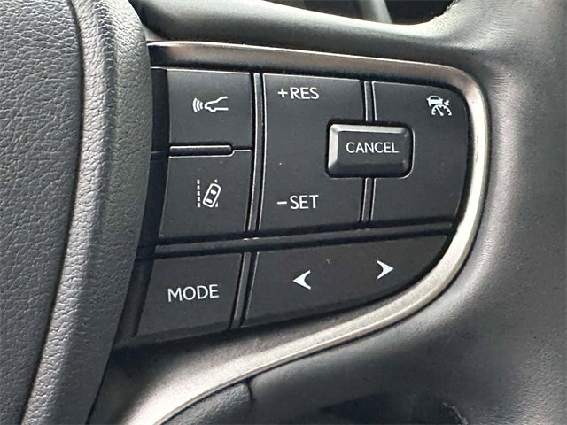 Used 2023 Lexus UX 250h AWD w/ Premium Package image 32