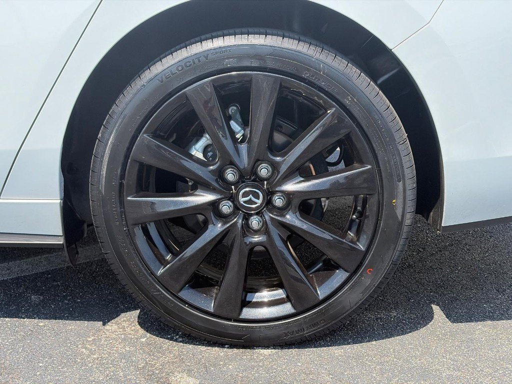 Certified 2025 MAZDA MAZDA3 s FWD image 9