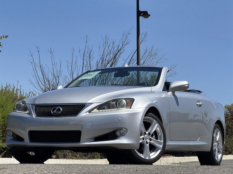 Used 2013 Lexus IS 250C RWD image 1