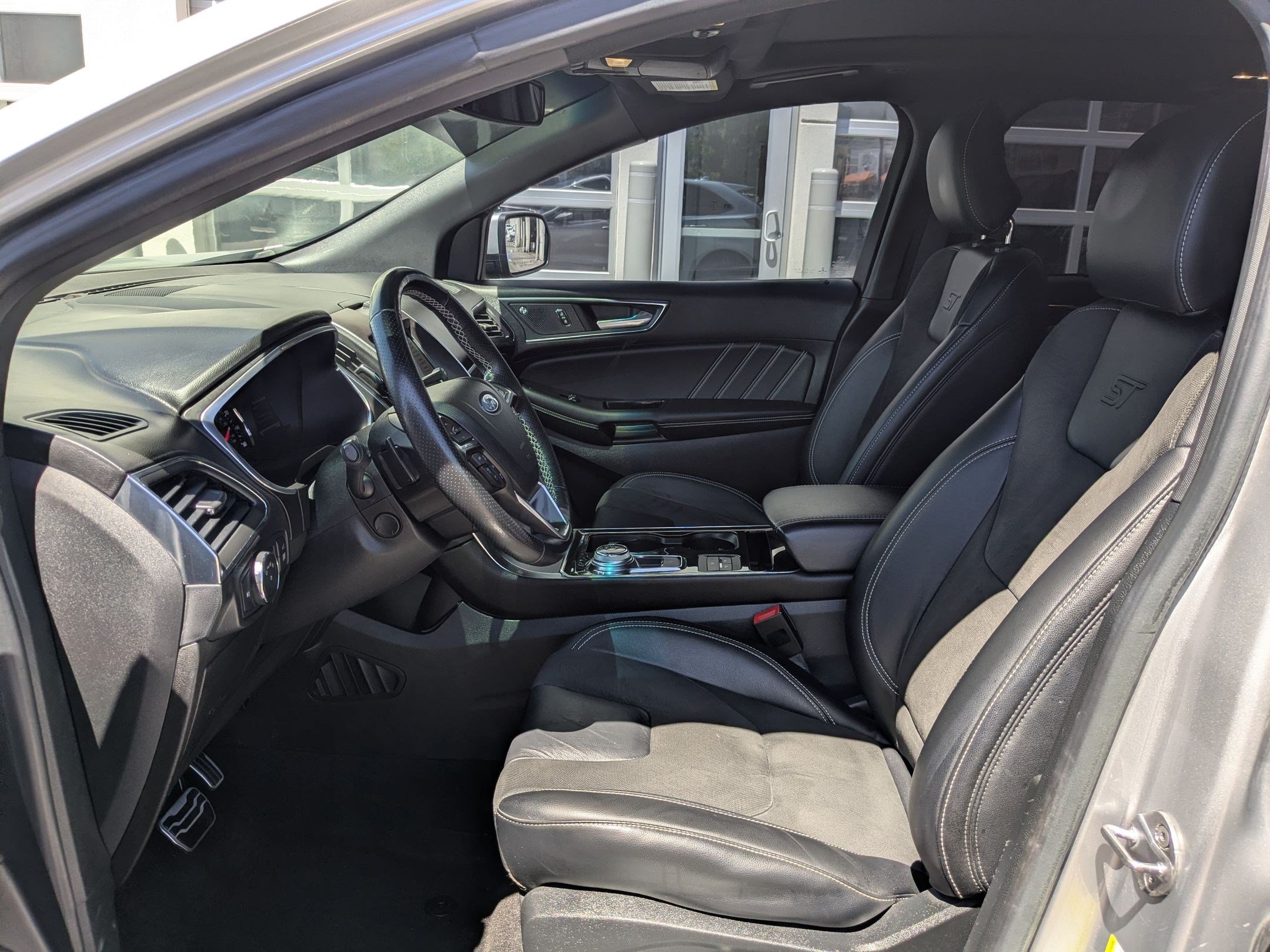 Used 2019 Ford Edge ST w/ Equipment Group 401A AWD/4WD image 17