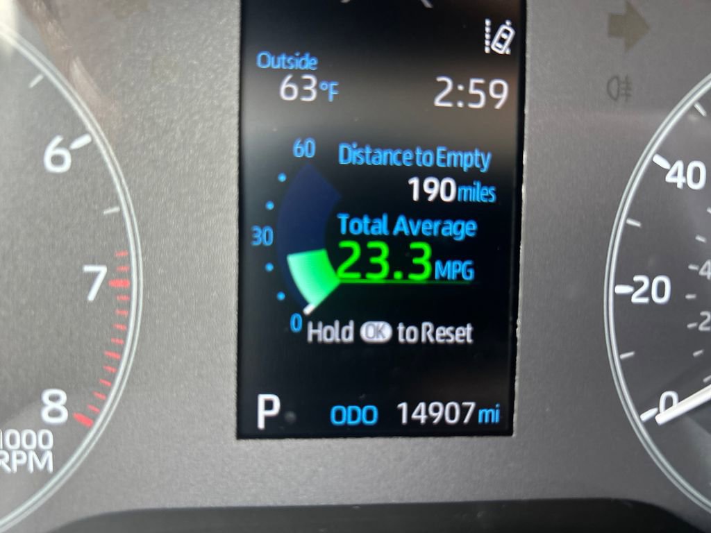 Certified 2025 Toyota Corolla Cross L FWD image 10