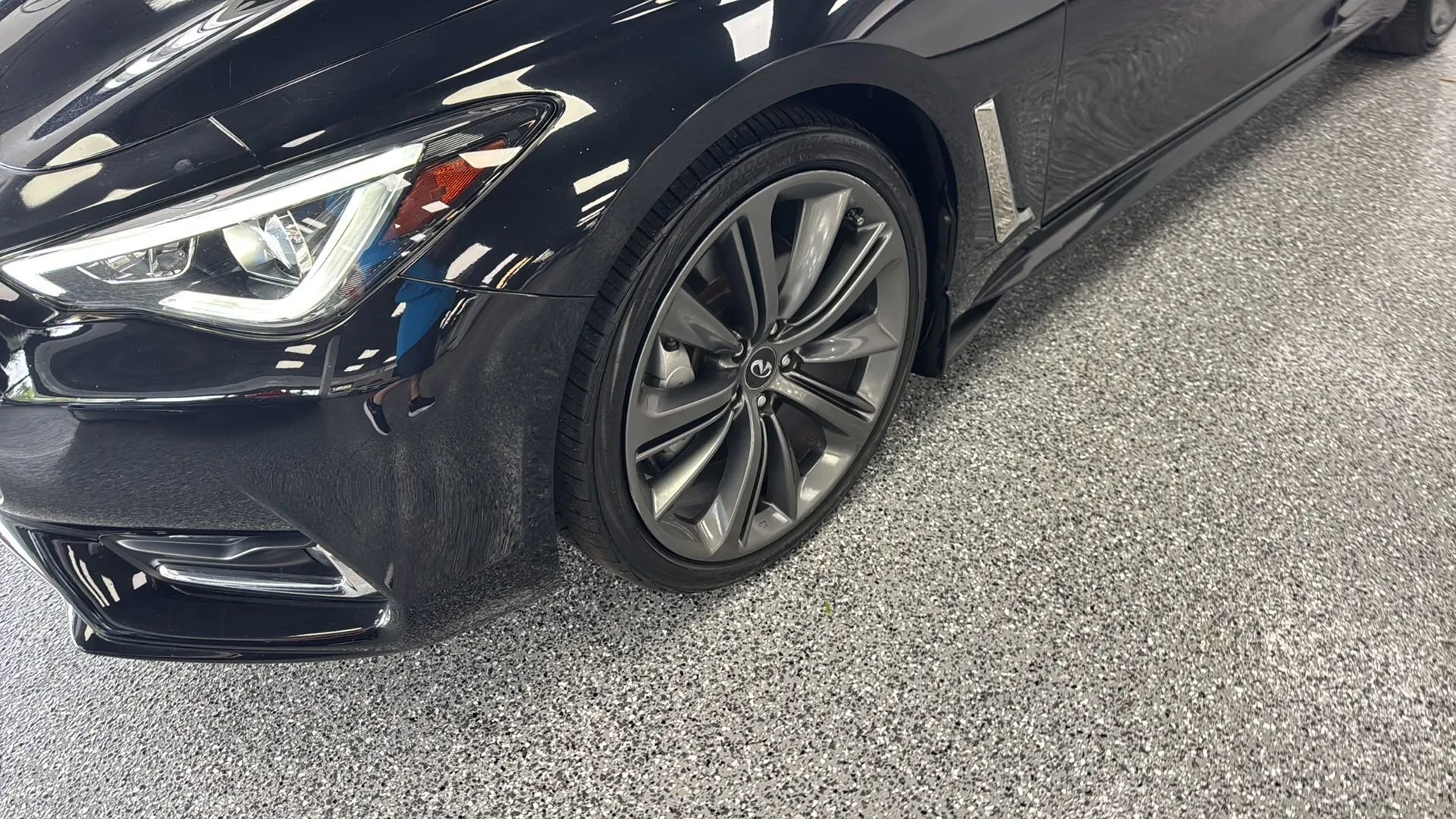 Used 2018 INFINITI Q60 3.0t Sport w/ Sensory Package 3.0T Sport AWD/4WD image 34