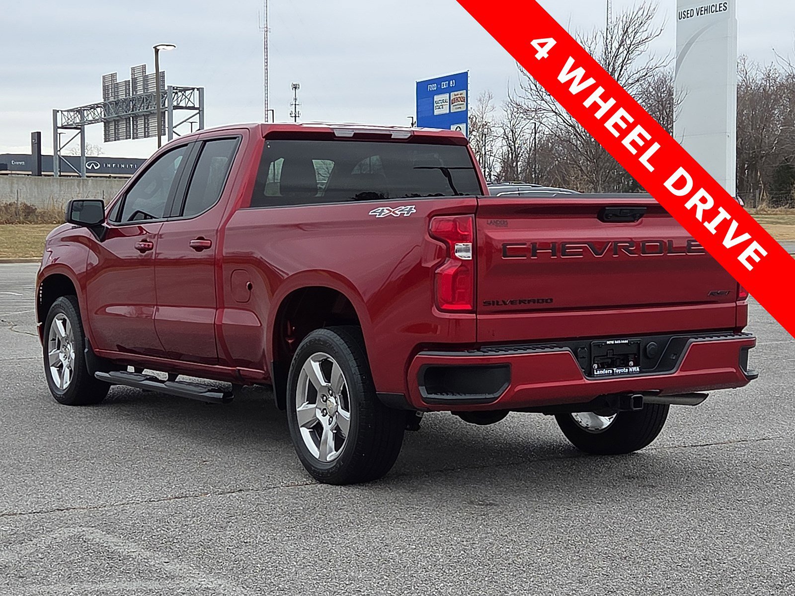 Used 2023 Chevrolet Silverado 1500 RST w/ LPO, Dark Essentials Package image 4