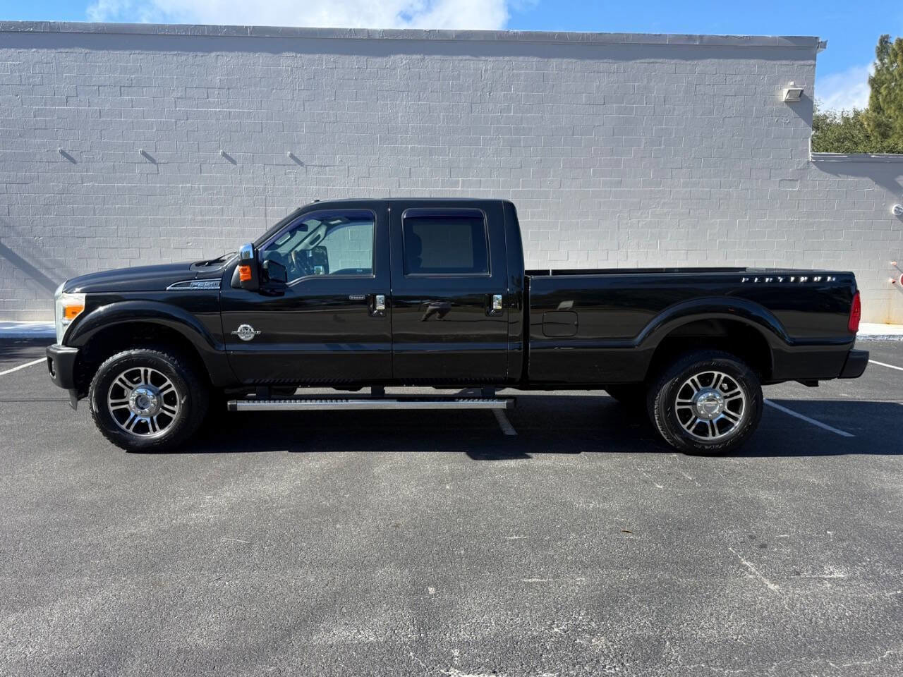 Used 2014 Ford F350 Platinum AWD/4WD image 33