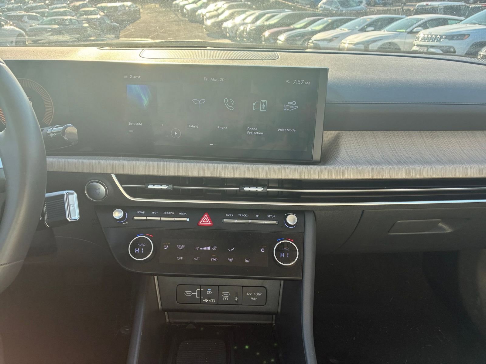Used 2025 Hyundai Sonata SEL FWD image 17