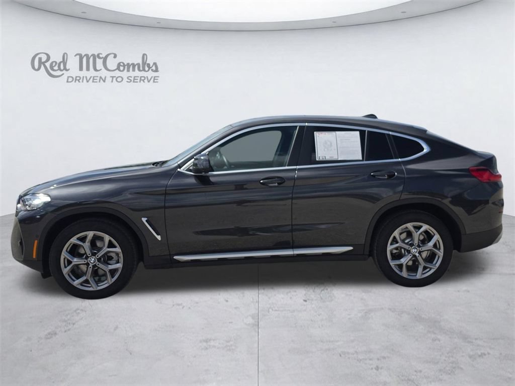 Used 2025 BMW X4 xDrive30i w/ Premium Package AWD/4WD image 2