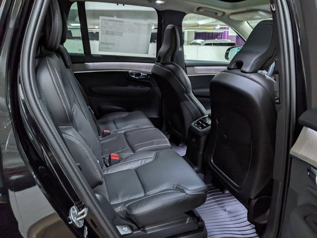 New 2026 Volvo XC90 T8 Ultra w/ Protection Package Premier AWD/4WD image 25