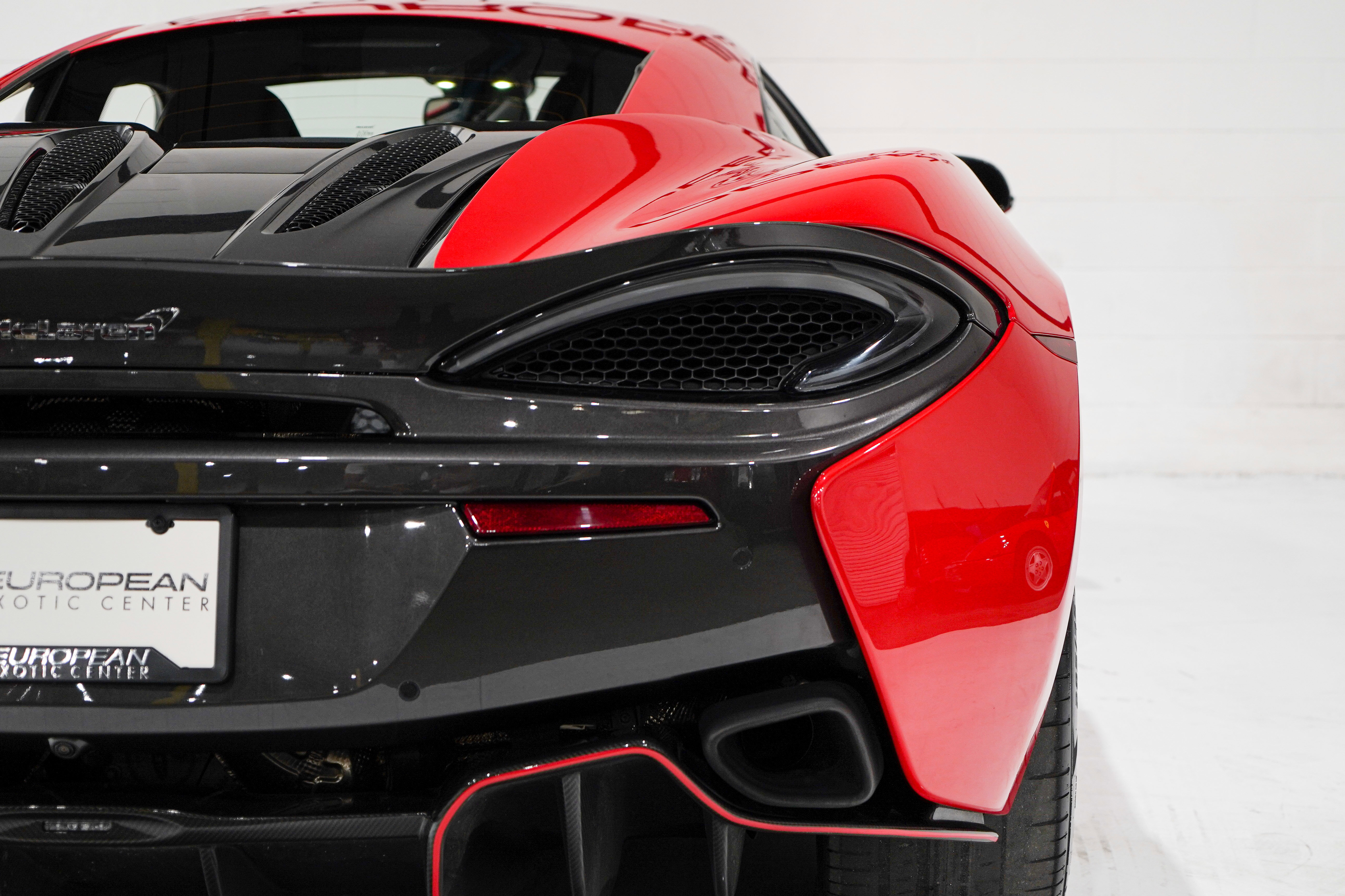 Used 2017 McLaren 570S Coupe RWD image 34