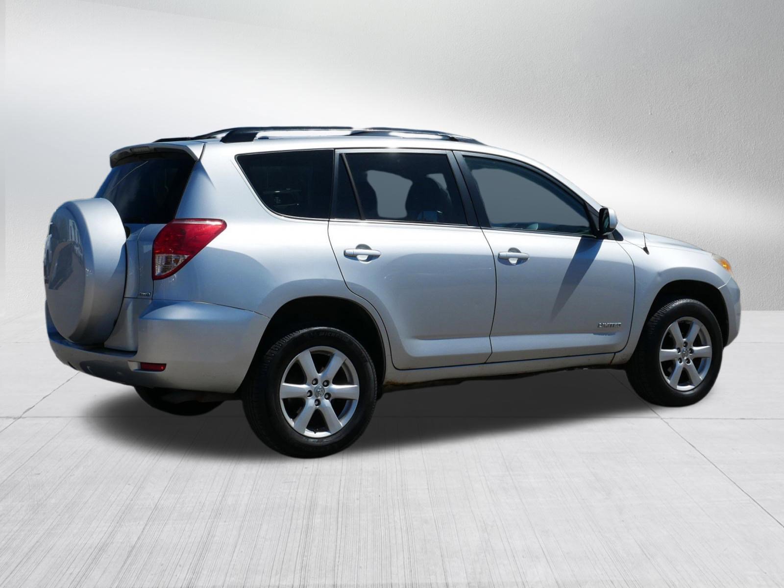 Used 2008 Toyota RAV4 Limited image 7