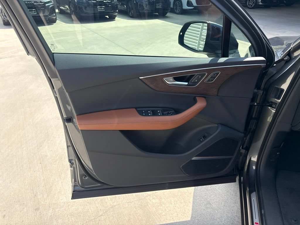 New 2026 Audi Q7 3.0T Prestige AWD/4WD image 10