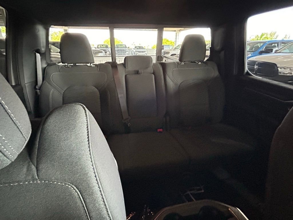 Used 2025 RAM 1500 Big Horn image 25