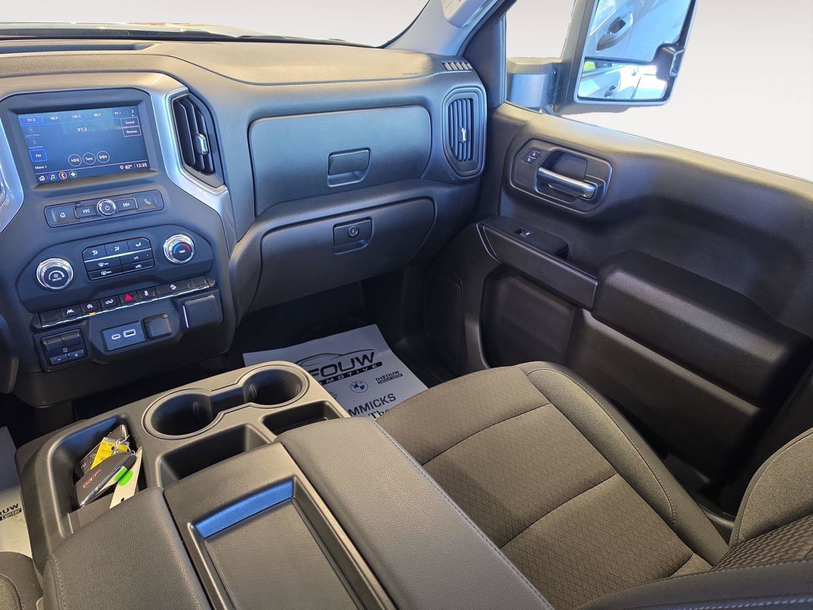 Used 2024 GMC Sierra 1500 Pro w/ Pro Value Package AWD/4WD image 12