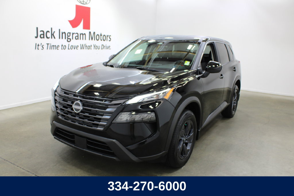 Used 2026 Nissan Rogue SV FWD 360° Tour