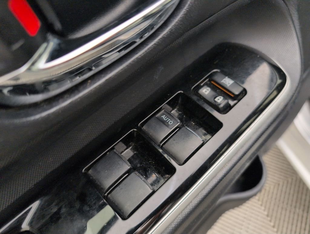 Used 2016 Toyota Prius C Three image 31