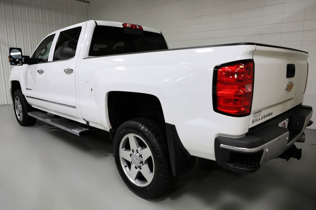 Certified 2019 Chevrolet Silverado 2500 LTZ w/ Duramax Plus Package AWD/4WD image 17