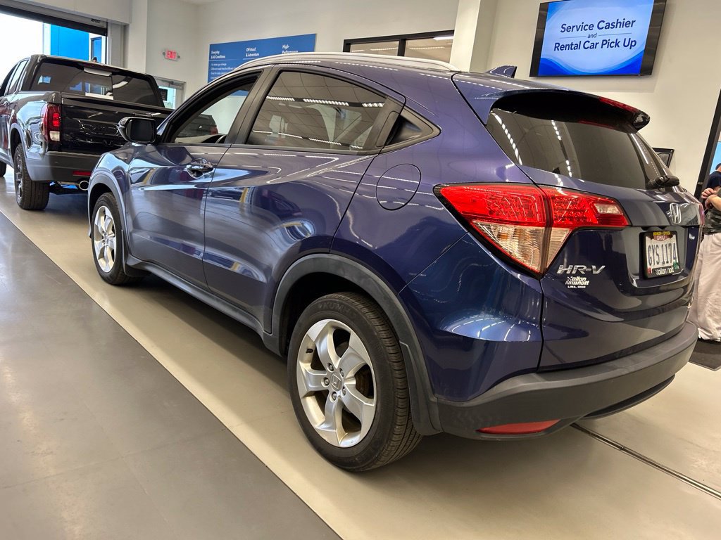 Used 2016 Honda HR-V EX-L image 3