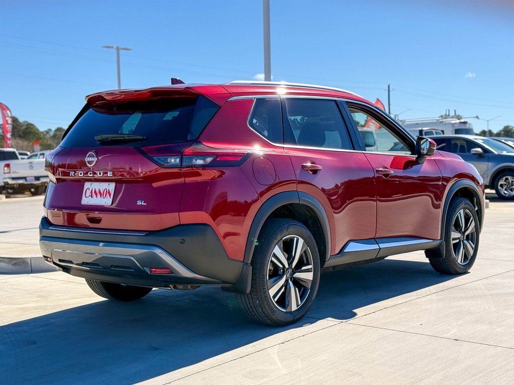 Used 2023 Nissan Rogue SL image 9