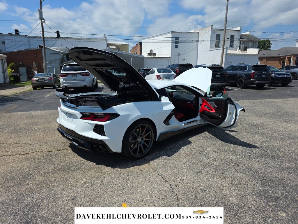 Certified 2020 Chevrolet Corvette Stingray Premium Cpe w/ 3LT Preferred Equipment Group RWD image 31